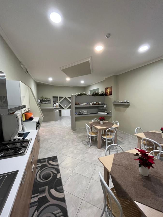 Lolly Bed & Breakfast Paravati Luaran gambar