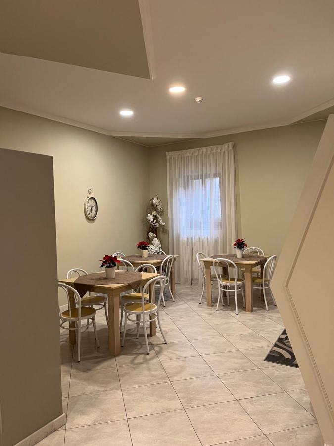 Lolly Bed & Breakfast Paravati Luaran gambar