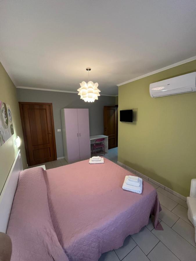 Lolly Bed & Breakfast Paravati Luaran gambar