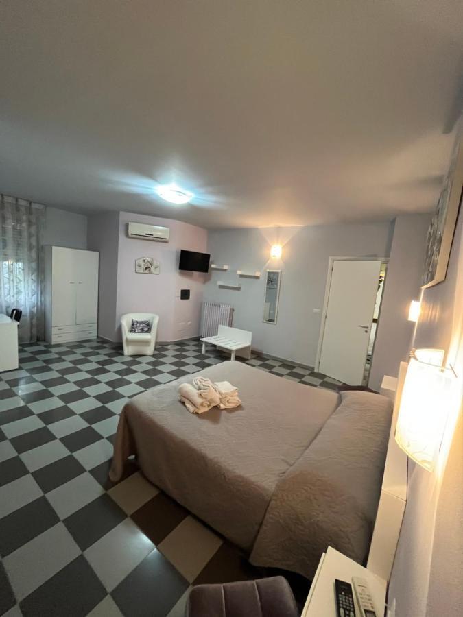 Lolly Bed & Breakfast Paravati Luaran gambar